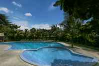 Swimming Pool Swiss-Belhotel Lampung