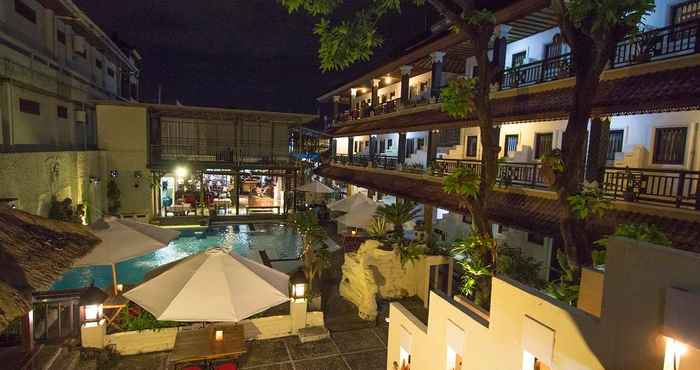 Bangunan Taman Sari Beach Inn & Hostel