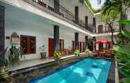 Swimming Pool 7 Graha Wedha Suite Kuta by Kamara