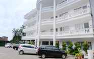 Exterior 4 Hasanah Guest House Syariah De Saphire