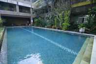 Kolam Renang Eclipse Hotel