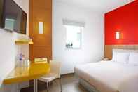 Kamar Tidur Amaris Hotel Sunset Road