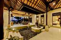 Lobby Villa Cemadik 