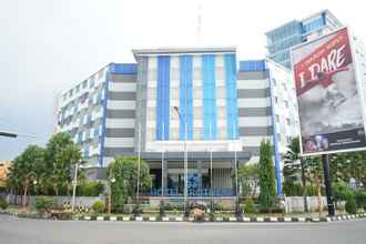 Bangunan 4 Hotel Brothers Solo Baru