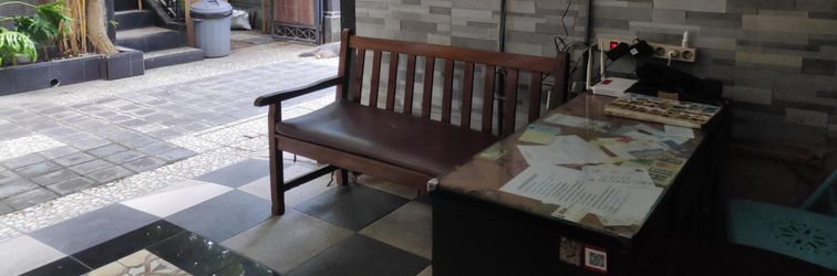 Lobi OYO 90274 Odah Guest House