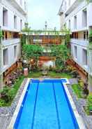 SWIMMING_POOL The Legian Sunset Residence