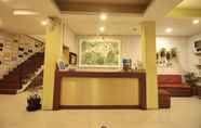 Lobby 6 Zaen Hotel Syariah