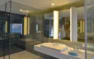 Toilet Kamar 7 Ize Seminyak