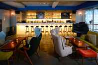 Bar, Cafe and Lounge Ize Seminyak