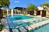 สระว่ายน้ำ The Bale Villas Nusa Dua