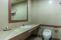 Toilet Kamar Taman Tirta Ayu Pool & Mansion