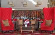 Lobby 7 Swiss-Belinn Manyar Surabaya