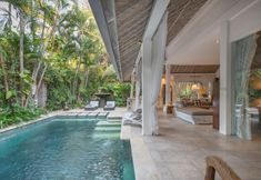 Swimming Pool 3 Esha Drupadi I