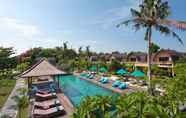 Kolam Renang 3 Hotel Vila Ombak