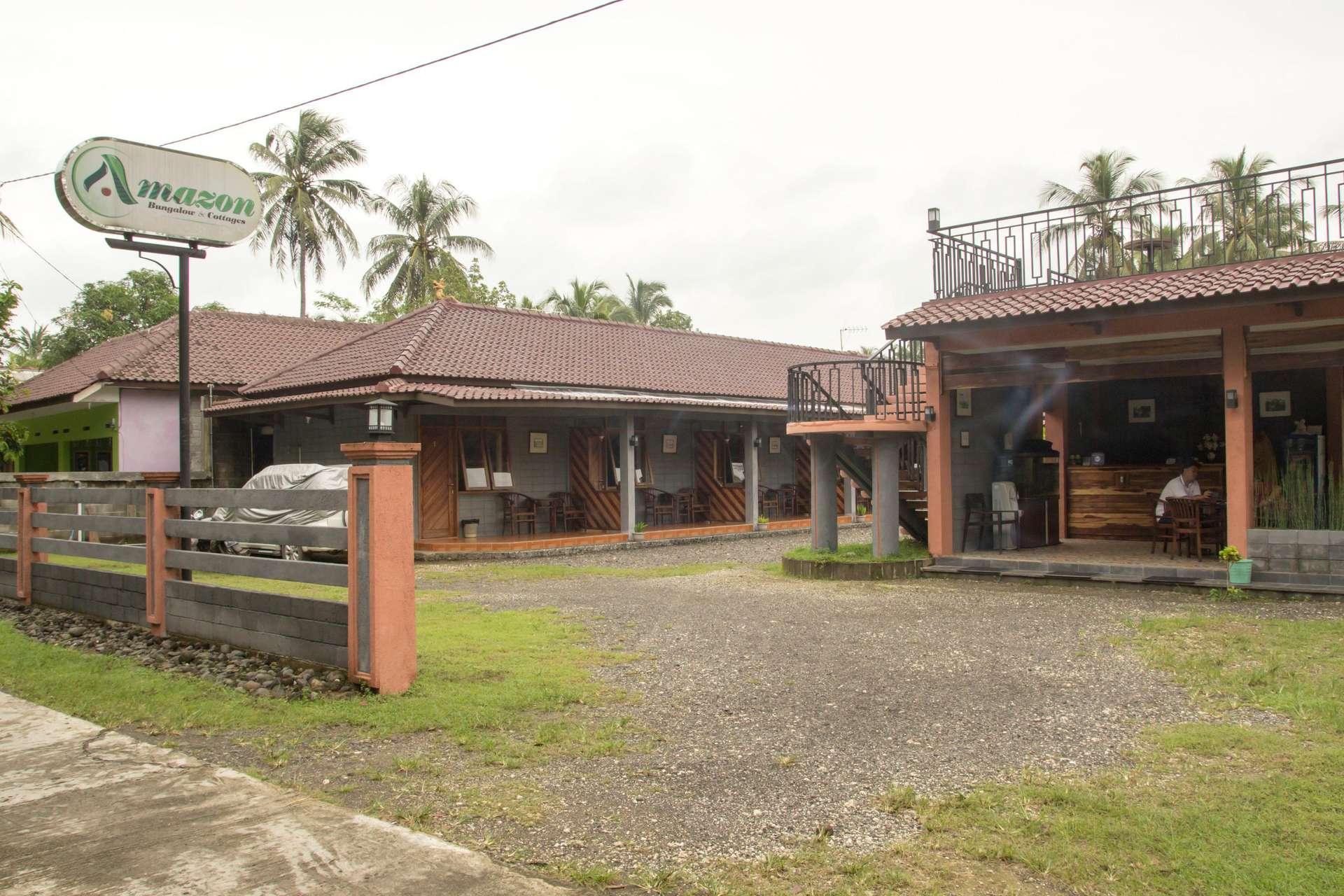 Amazon Bungalow & Cottages - Hotel di Batu Karas