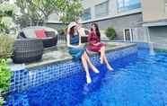 Swimming Pool 5 Grand Zuri Malioboro Yogyakarta