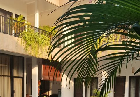 Exterior Seminyak Point Guest House