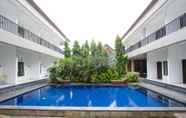 Kolam Renang 4 Seminyak Point Guest House