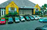 Bangunan 2 Crown Victoria Hotel