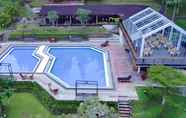 Swimming Pool 2 Lembang Asri Resort