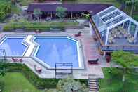 Swimming Pool Lembang Asri Resort