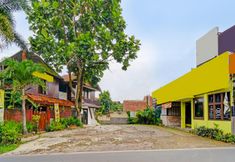 Exterior 5 Capital O 91810 Hotel Balebat 2