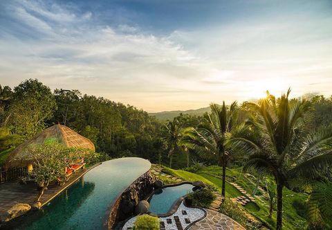 Swimming Pool Adiwana Dara Ayu Villas