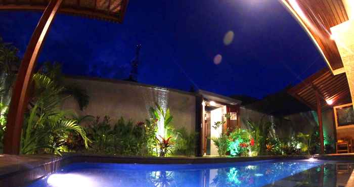 Kolam Renang Villa Sahabat