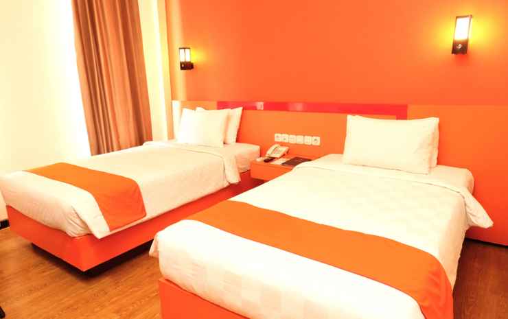 Hotel Halogen Surabaya - Superior Twin Bed