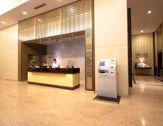 Lobi 2 PRIME PARK Hotel Bandung