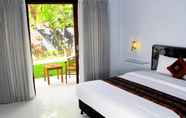 Bedroom 5 U House Seminyak