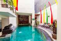 Swimming Pool JOCS Boutique Hotel & Spa