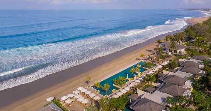 Kolam Renang The Seminyak Beach Resort and Spa