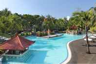 Swimming Pool Bintang Bali Resort