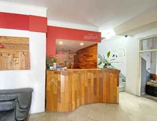 Lobby 2 OYO 1753 Hotel Ananda