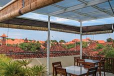 Bar, Cafe and Lounge Alia Home