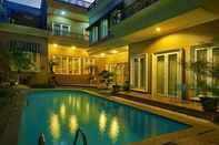 Swimming Pool Elliotti Residence Duta Niaga