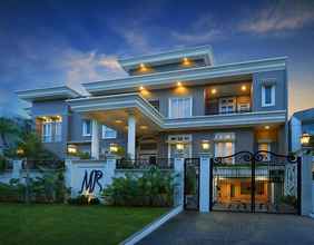 Exterior 4 Elliotti Residence Duta Niaga