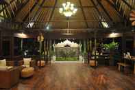 Lobby Kinaara Resort & Spa