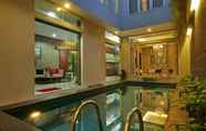 Swimming Pool 3 Elliottii Residence Pondok Hijau