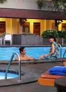 SWIMMING_POOL Cakra Kembang Hotel