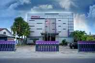 Exterior OYO 1477 Athar 88 Hotel