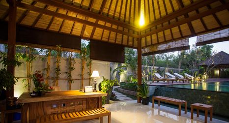 Lobby 2 The Astari Villa and Residence