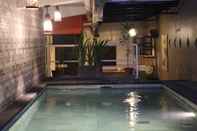 Swimming Pool Mahatma Residence