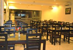 Restaurant 5 Grand Wisata Hotel Ende