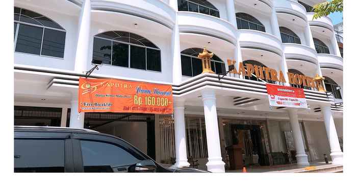 Luar Bangunan Hotel Kaputra