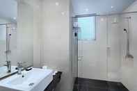 Toilet Kamar ASTON Inn Gideon - Batam