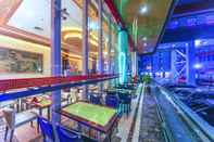 Bar, Cafe and Lounge Batam City Hotel