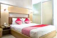 Kamar Tidur SUPER OYO Capital O 664 Romance Hotel