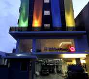 Exterior 2 Amaris Hotel Panakkukang